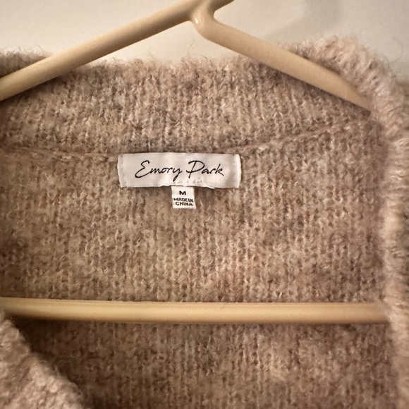 Emory Park cropped cardigan - Picture 2 of 3